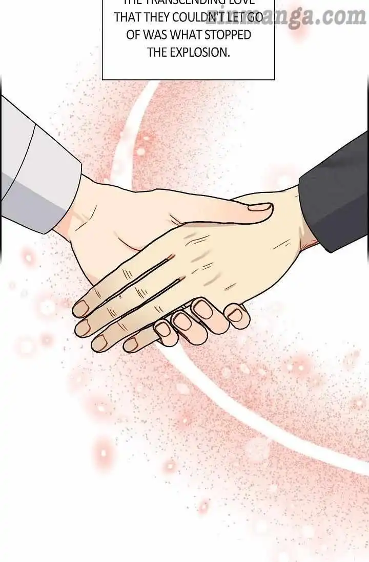 The Younger Male Lead Fell for Me before the Destruction Chapter 79 42